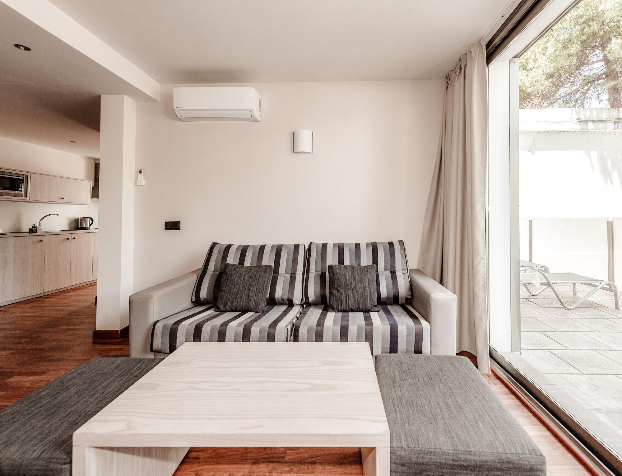 Marins Suites - Adults Only Hotel Cala Millor  Luaran gambar